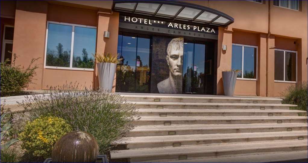 Hotel Arles Plaza Экстерьер фото